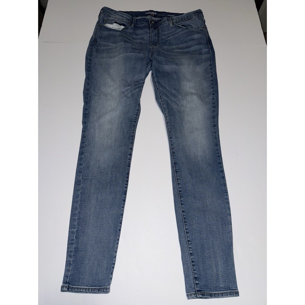 Levi's Denizen Women 16L Skinny Jeans Light Wash Stretch Modern Blue Denim Pants